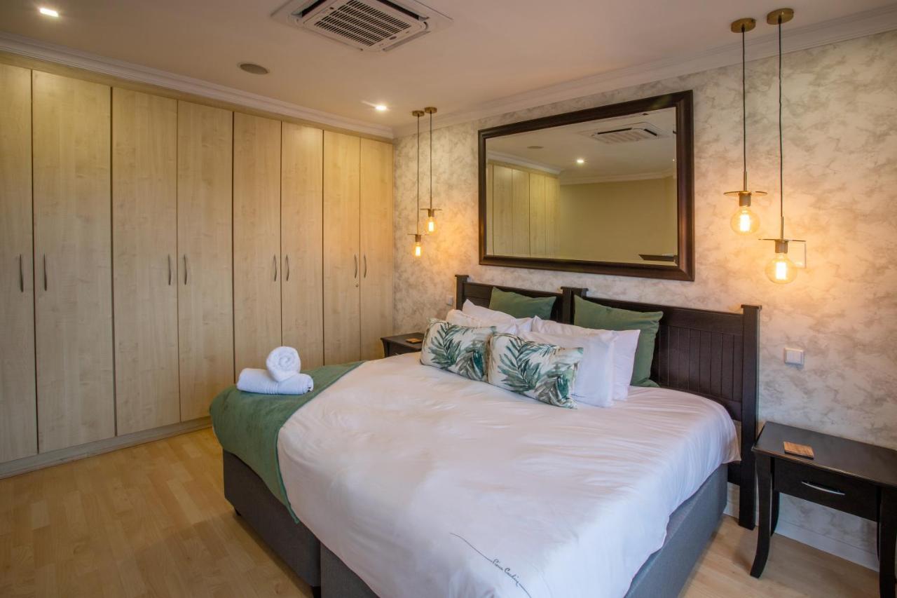 Stay At The Point - Peaceful Plentiful Penthouse Durban Bagian luar foto