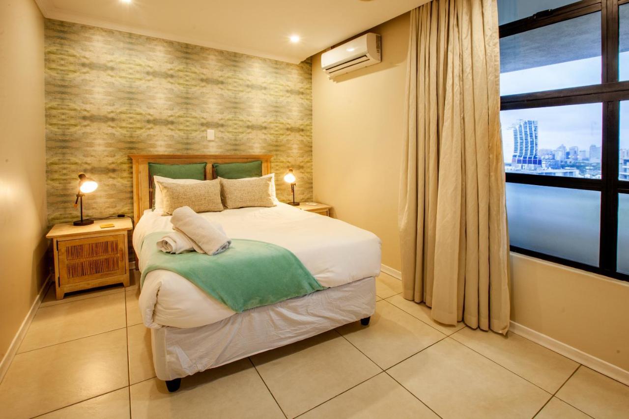 Stay At The Point - Peaceful Plentiful Penthouse Durban Bagian luar foto