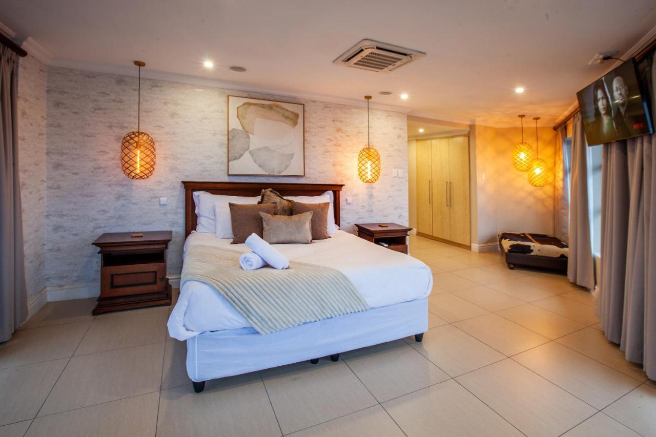 Stay At The Point - Peaceful Plentiful Penthouse Durban Bagian luar foto