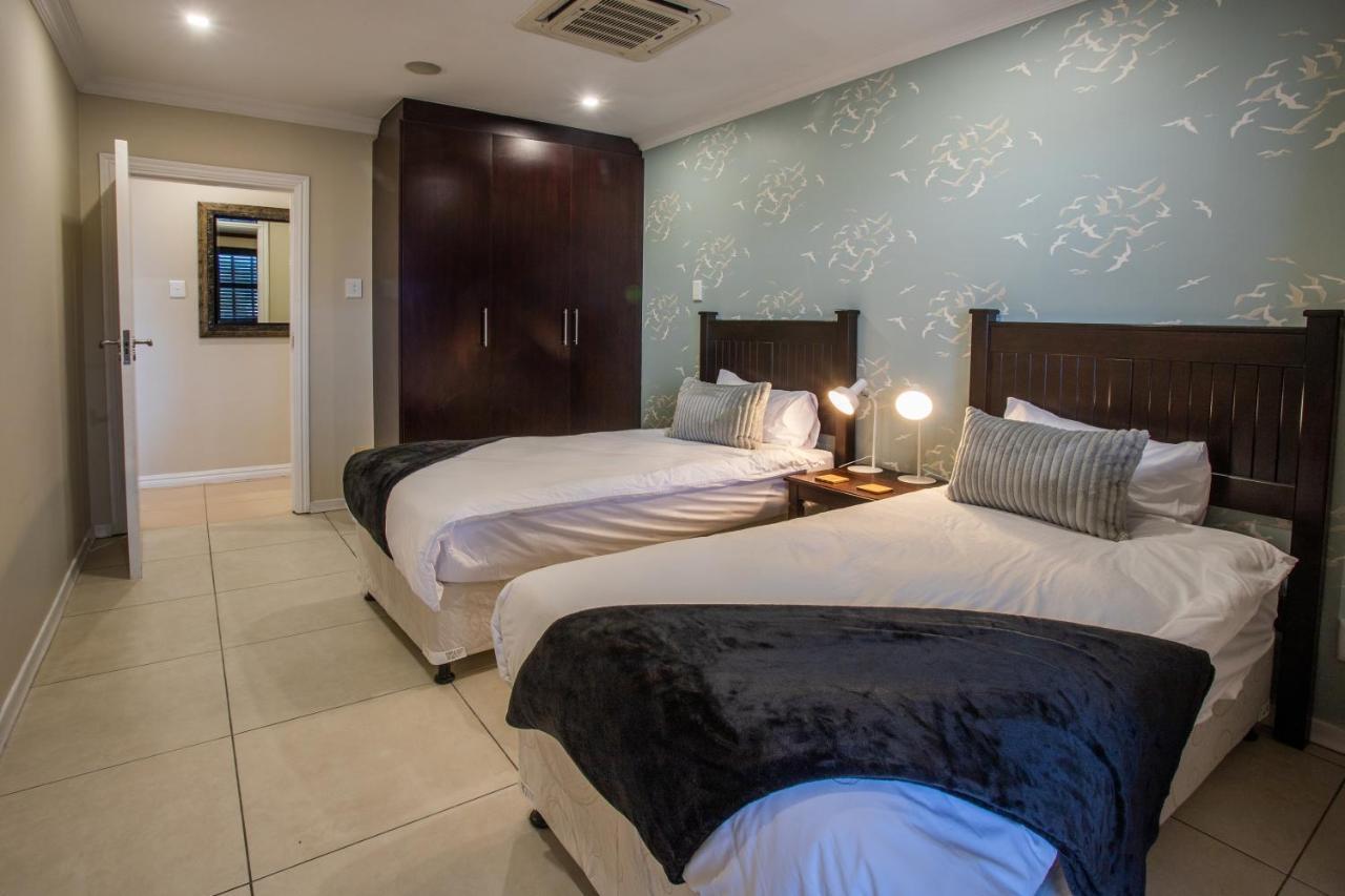 Stay At The Point - Peaceful Plentiful Penthouse Durban Bagian luar foto