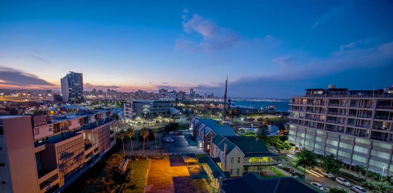 Stay At The Point - Peaceful Plentiful Penthouse Durban Bagian luar foto